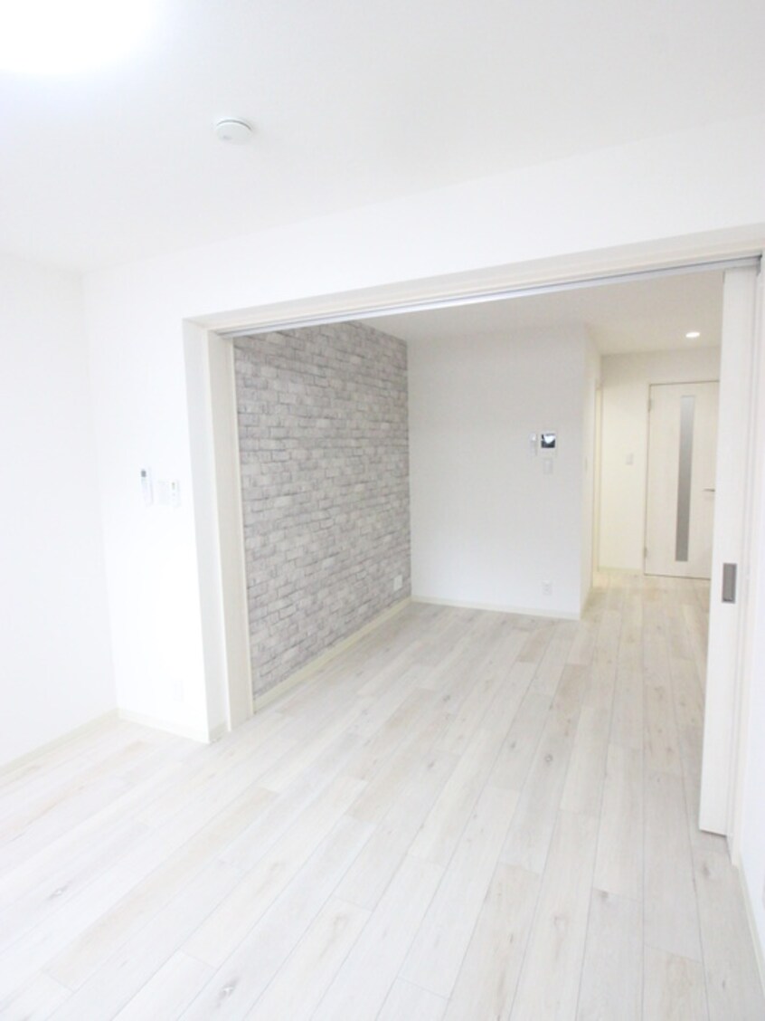 居室 ﾌｫﾚｽﾄｸﾘｴｵｰﾚ上島町弐番館