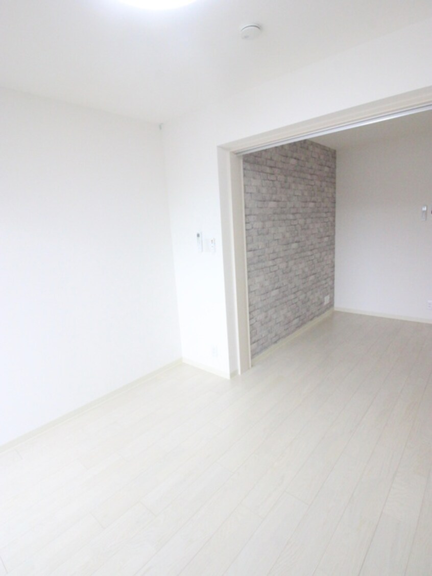 居室 ﾌｫﾚｽﾄｸﾘｴｵｰﾚ上島町弐番館