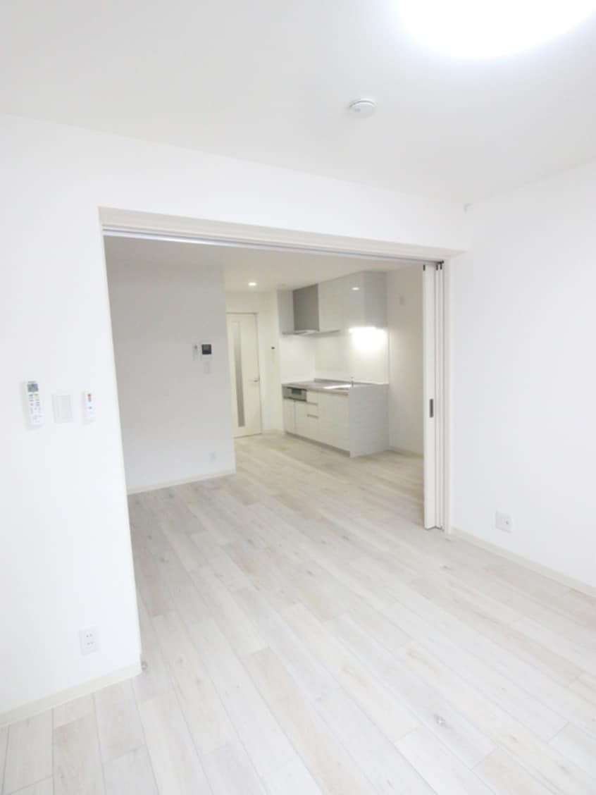 居室 ﾌｫﾚｽﾄｸﾘｴｵｰﾚ上島町弐番館