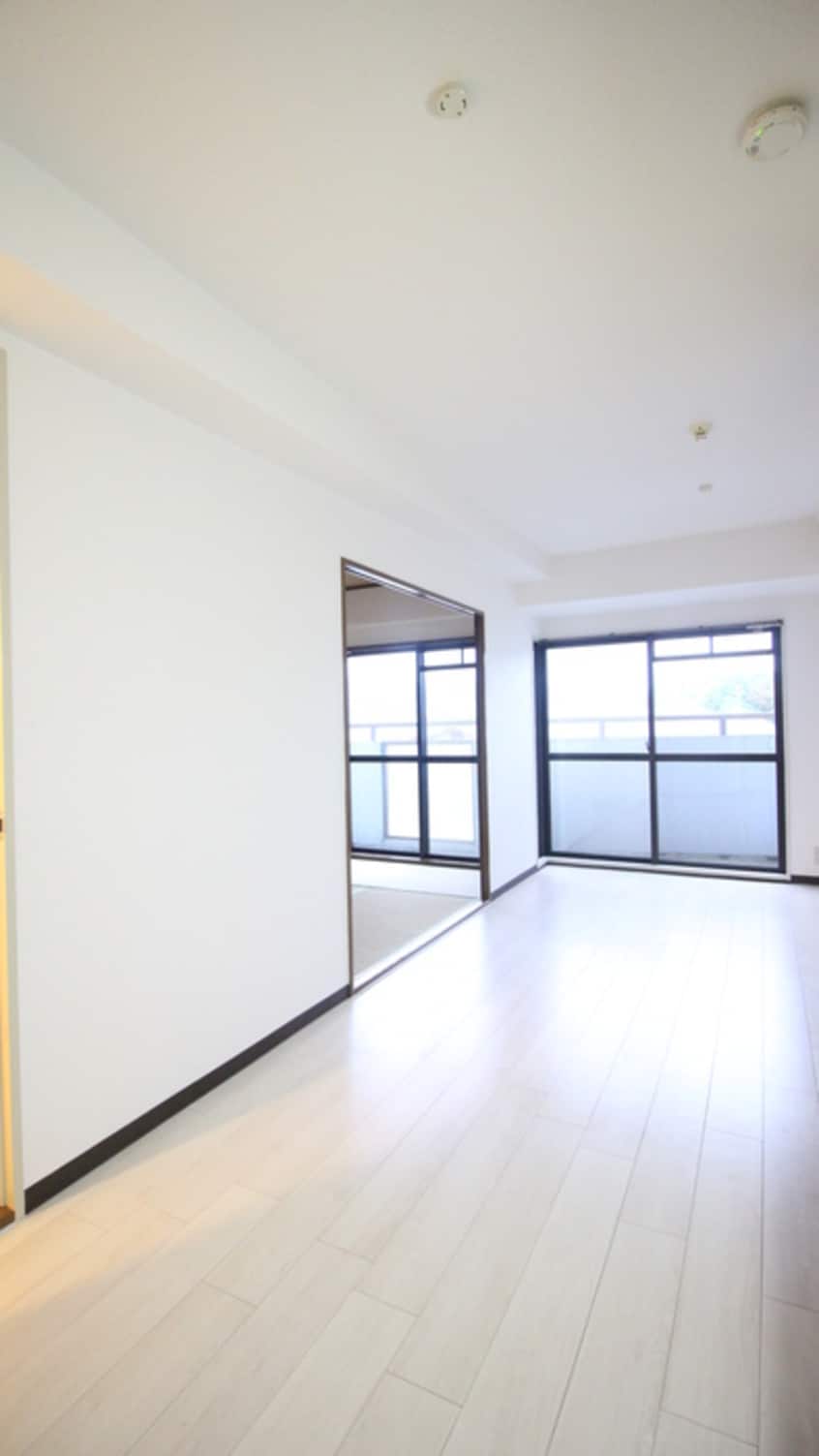 居室 新栄プロパティー林