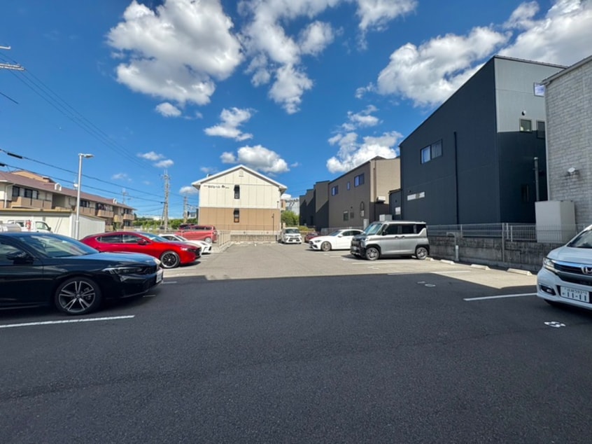 駐車場 ホワイトレーク大将軍