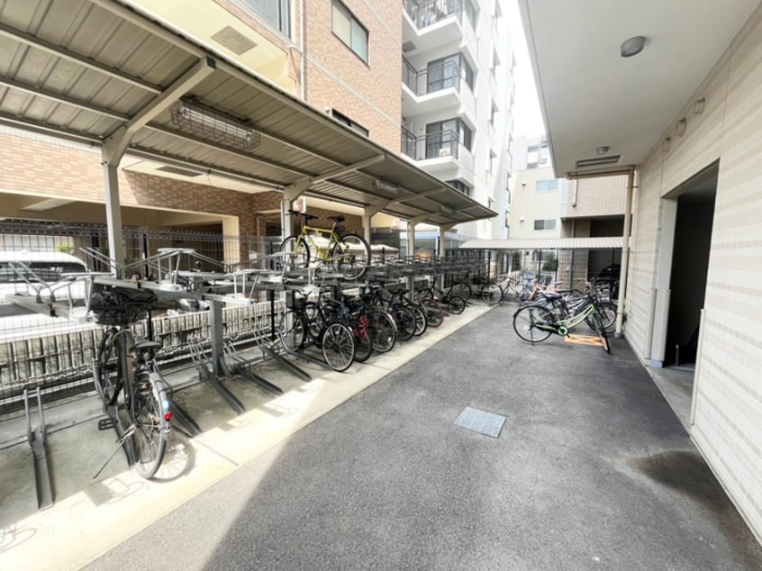 駐輪場 Ｓ－ＦＯＲＴ江坂垂水町