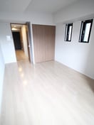 居室 Ｓ－ＦＯＲＴ江坂垂水町