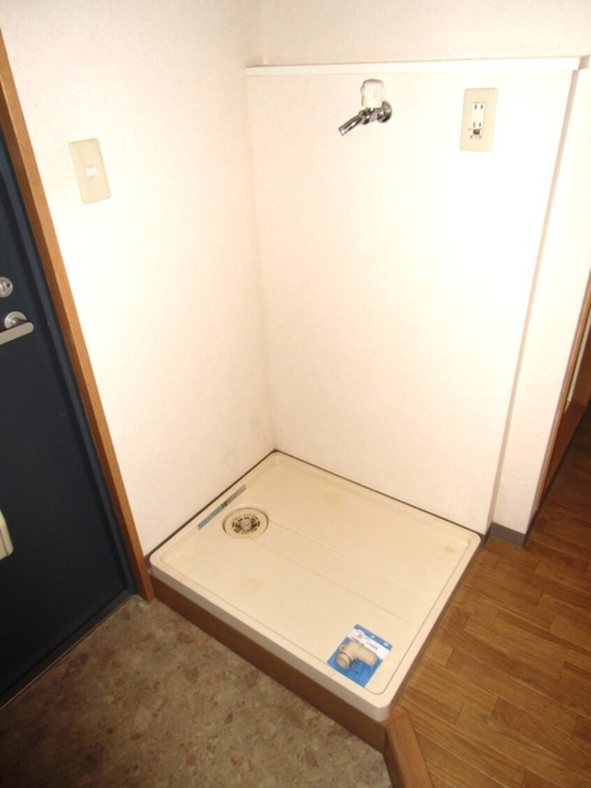 洗濯機置場 シャスール大正