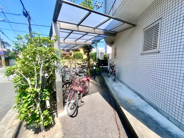 駐輪場 サンクレール越水
