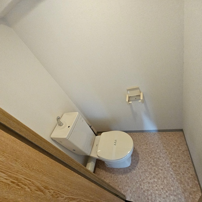 トイレ サンクレール越水
