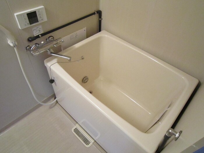 バス／シャワールーム等 メゾン桜ケ丘