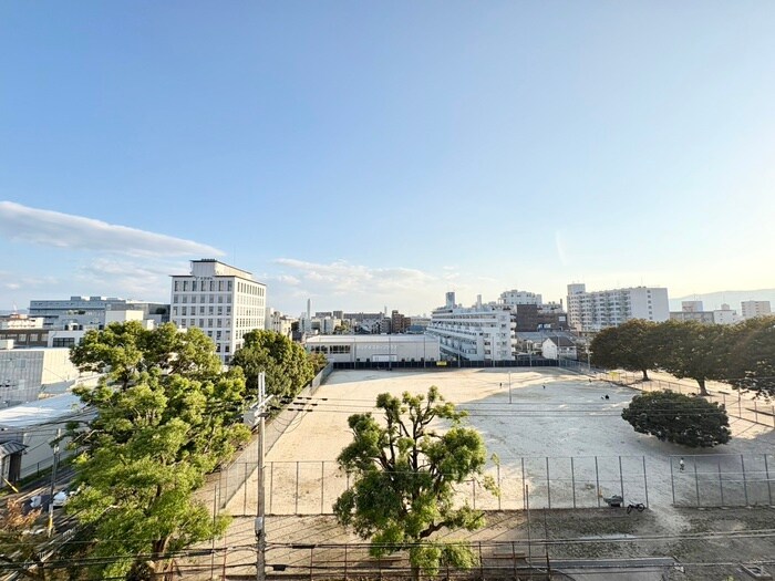 室内からの展望 ベネート京都洛西