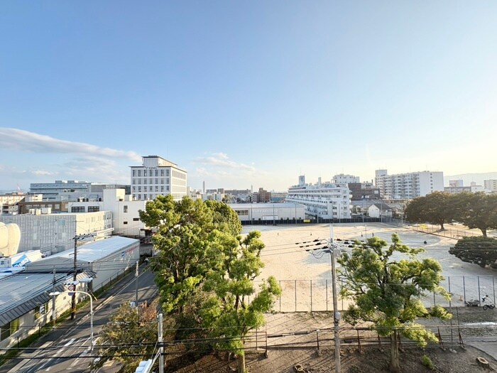 室内からの展望 ベネート京都洛西