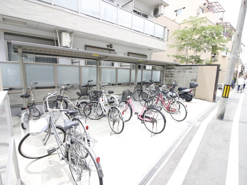 駐輪場 Fmaison foglia