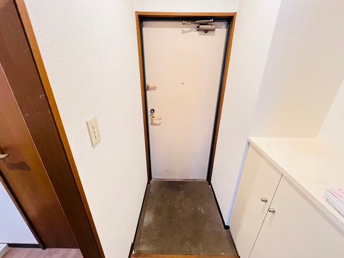 玄関 ＣＯＲＶＯＶＩＡＮＣＯ甲東園