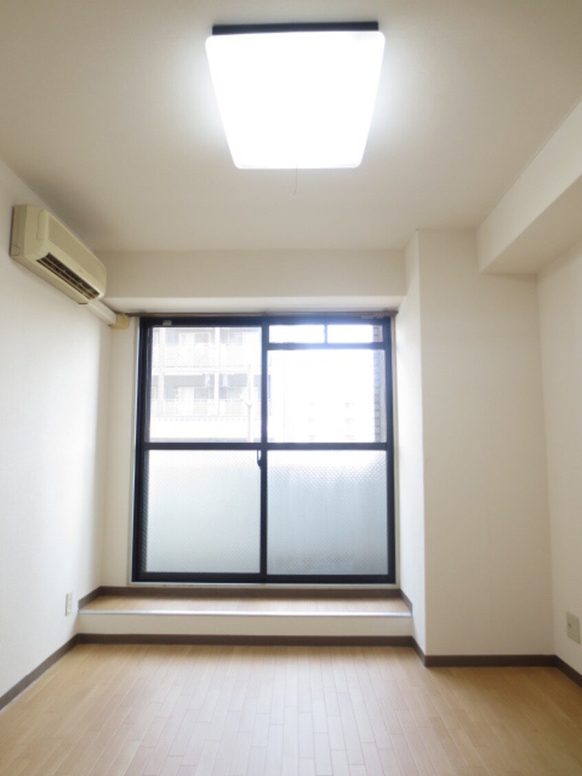 居室 エスタシオン　シバタ