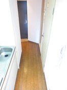 廊下 エスタシオン　シバタ