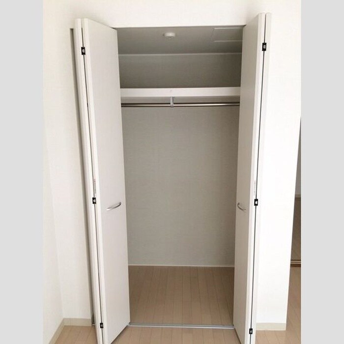 収納 シエルオカモト