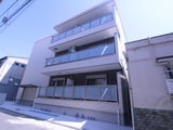 ９Roads小路東