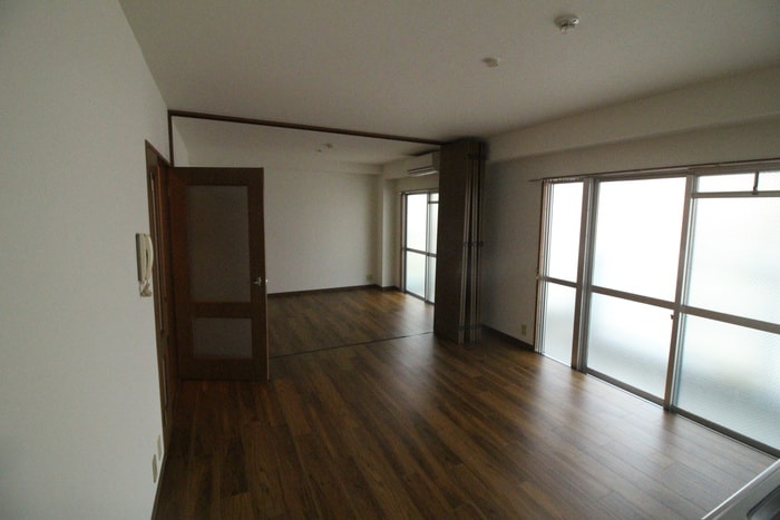 居室 アルページュ ３