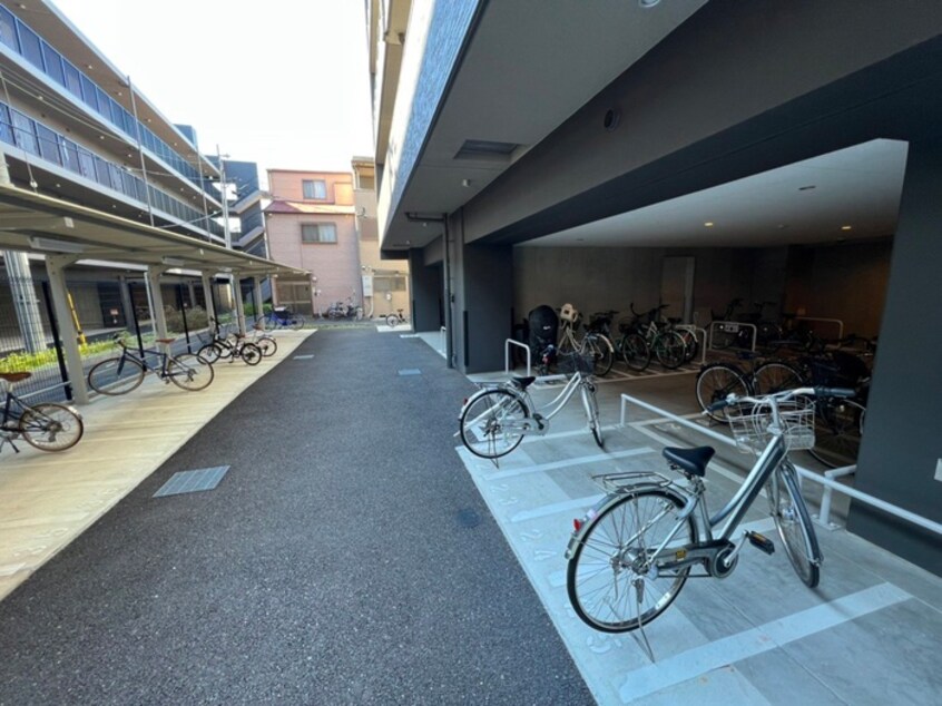 駐輪場 ﾚｵﾝｳﾞｧﾘｴ大阪ﾍﾞｲｼﾃｨ(1001)