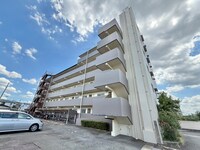 アクスタンスクエア