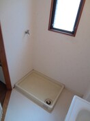 洗濯機置場 麻田レインボーハイツ