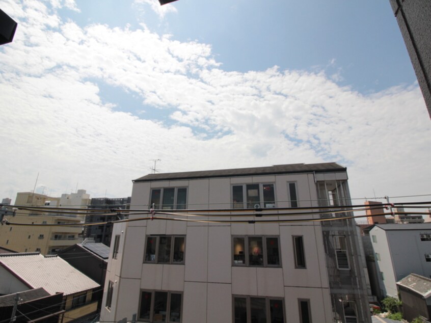 室内からの展望 オリヴィエ河原町