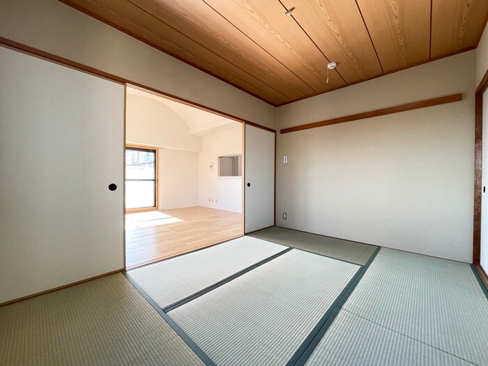 居室 ランブラス嵯峨