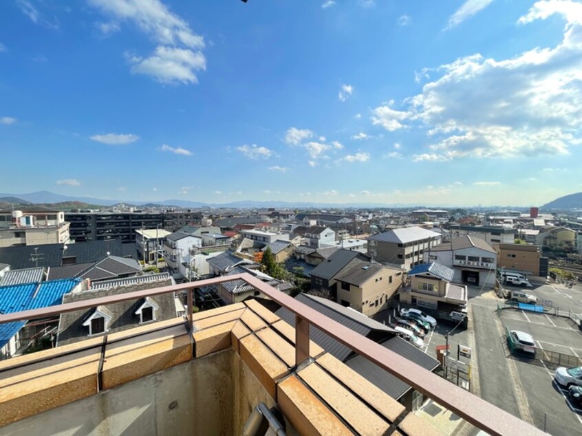 室内からの展望 ランブラス嵯峨