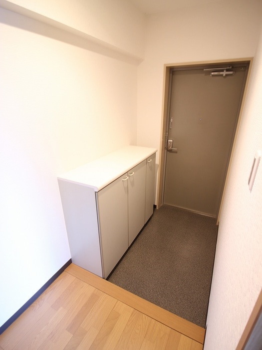 玄関 ランブラス嵯峨