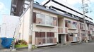 ファミール林Ｂ棟の外観