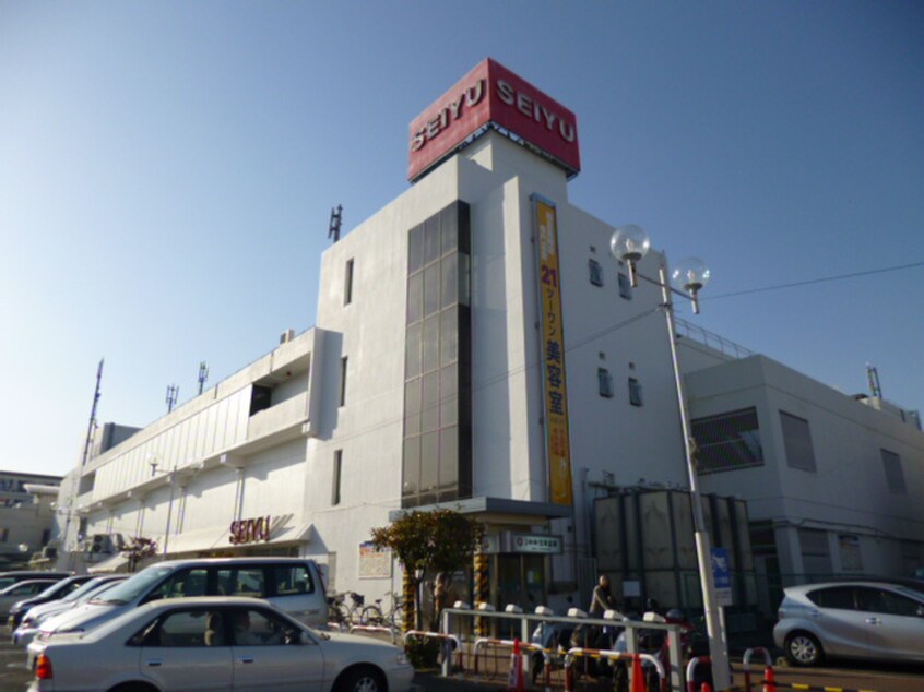 西友長岡店(スーパー)まで200m 西陵ロイヤルビル