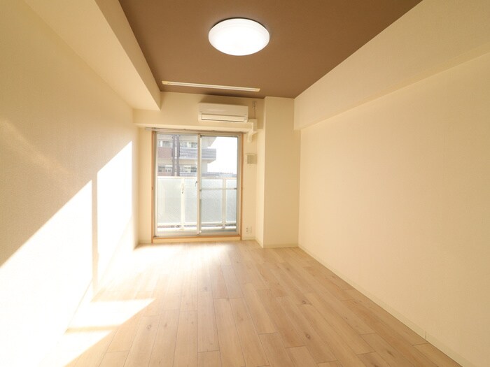 居室 シティフラット尼崎