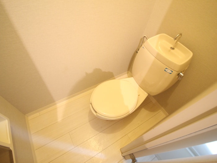 トイレ シャルル武庫川