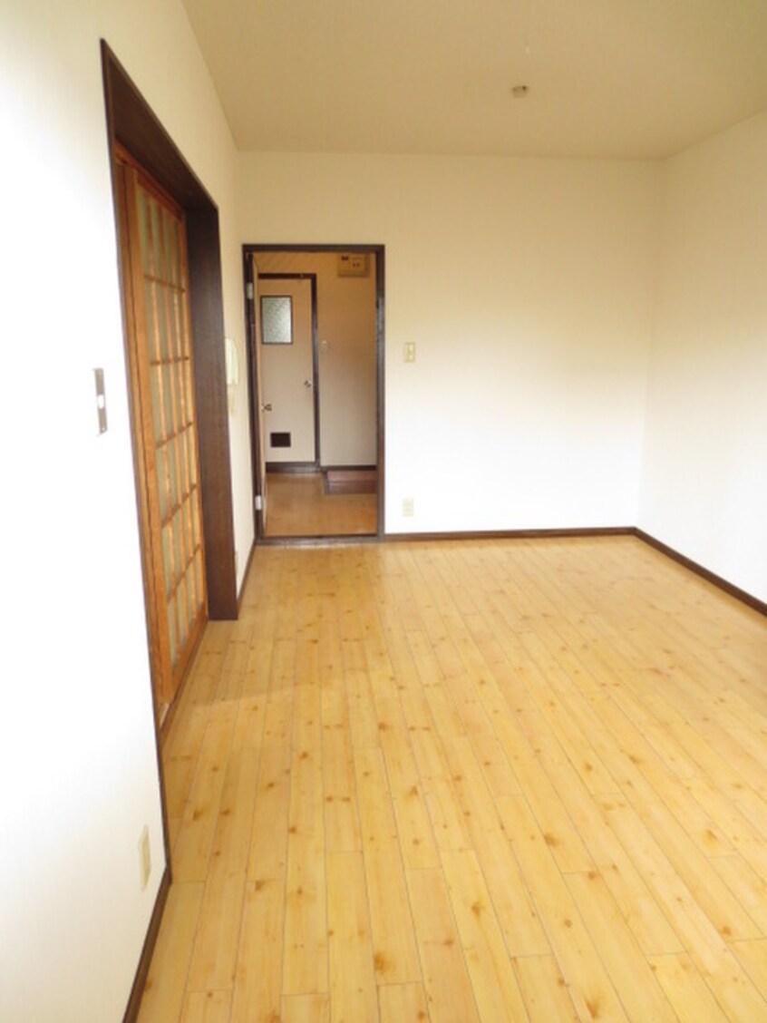 居室 ハイコ－ポフジタ