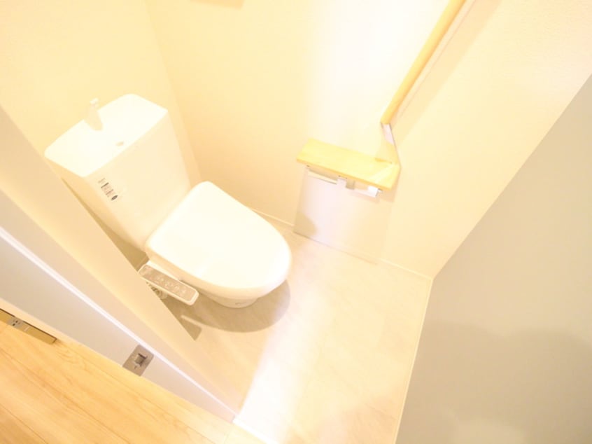 トイレ メゾン帝塚山