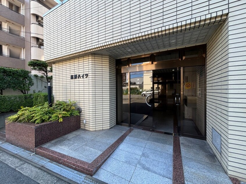 エントランス部分 北野ハイツ