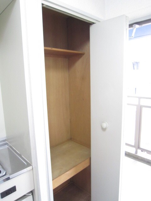 収納 サンフェスタ東福寺　Ａ棟