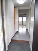 玄関 サンフェスタ東福寺　Ａ棟