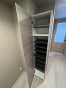 靴箱 Hale Luana東山