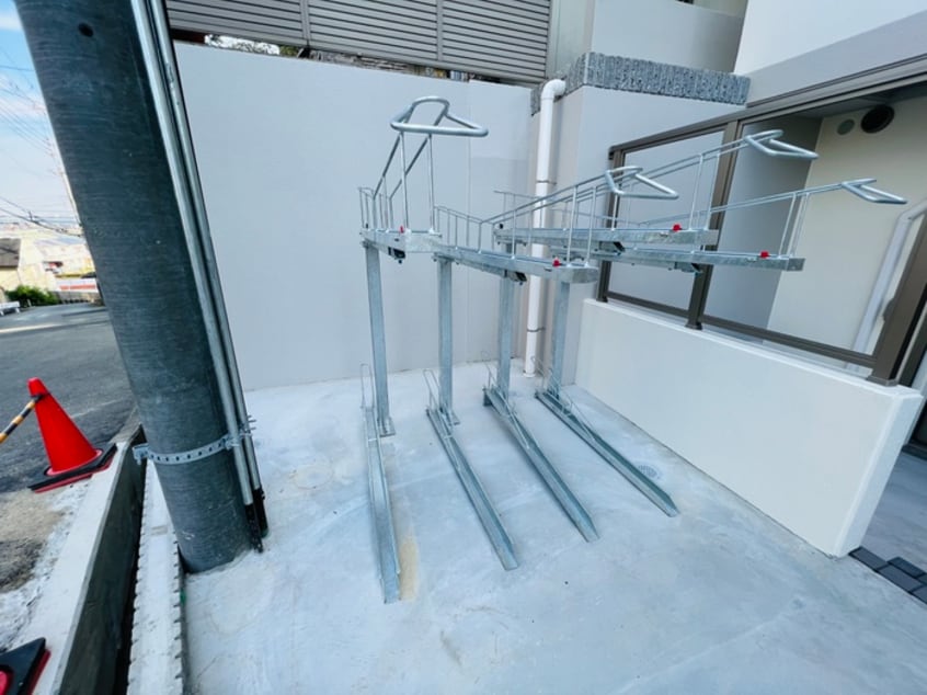 駐輪場 Sempre Vita さくら夙川