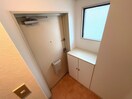 玄関 ユウアイ若松ビル
