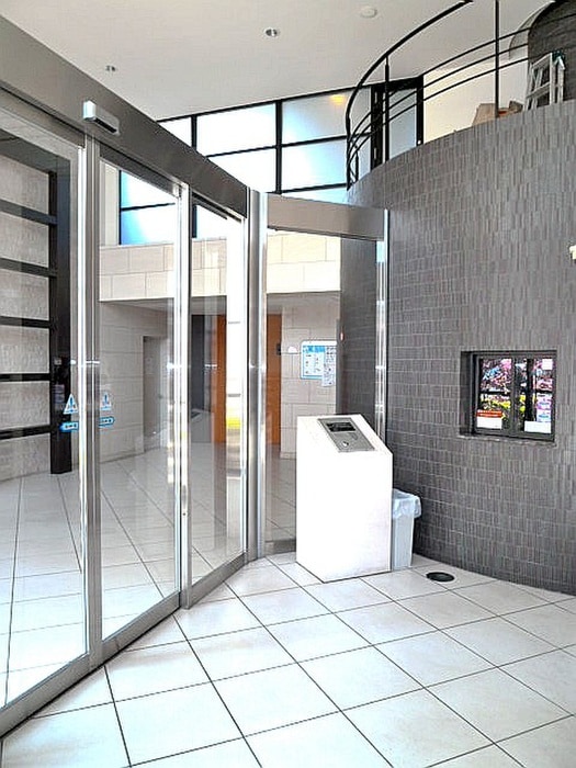 エントランス部分 ｻﾑﾃｨ梅田Ⅱｸﾞﾛｳｱｸｼｽ(802)