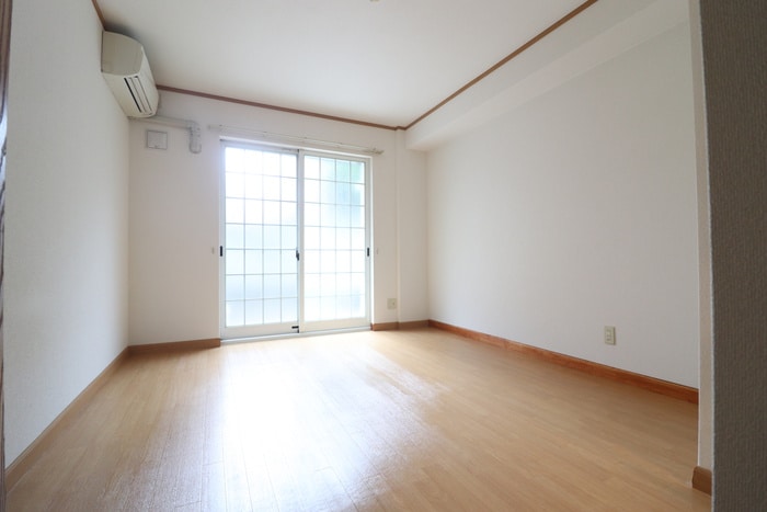 居室 サニ－ヒルズ淡海