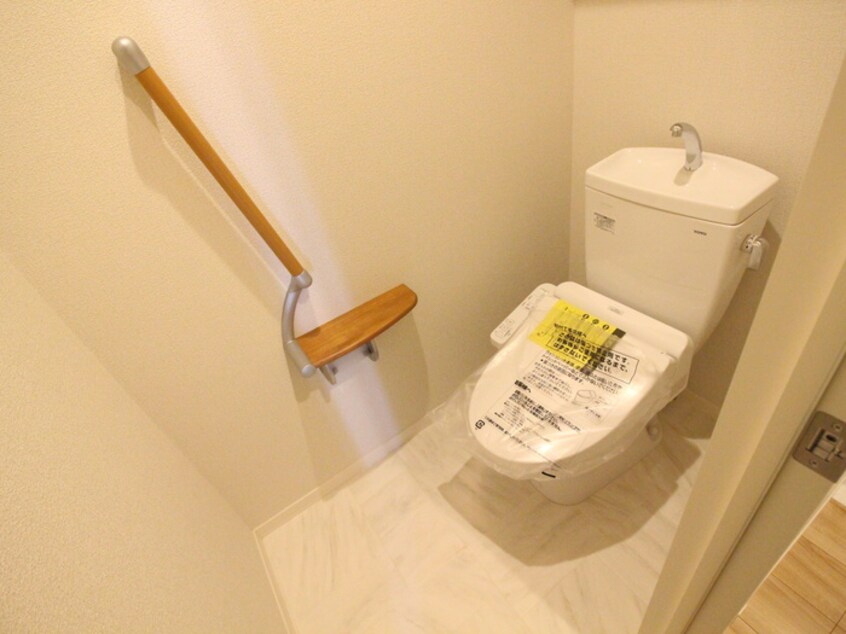 トイレ シャーメゾンＫ