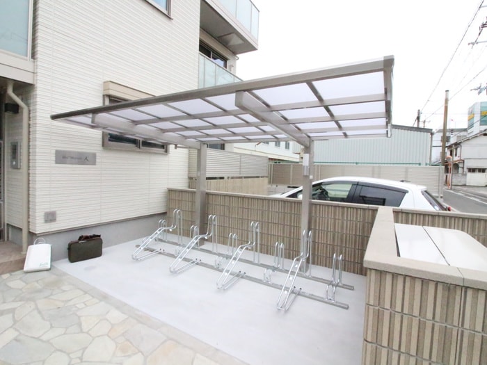 駐輪場 シャーメゾンＫ
