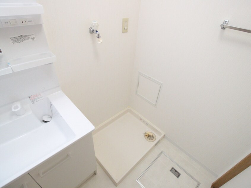 洗濯機置場 ゴールデンガーデン岩倉
