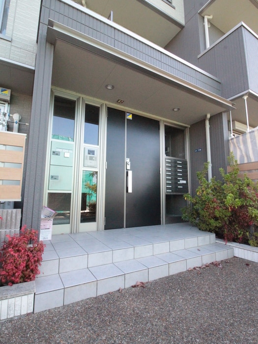 エントランス部分 ピオニー北石切