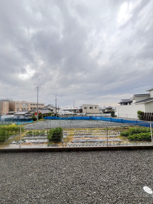 室内からの展望 ピオニー北石切