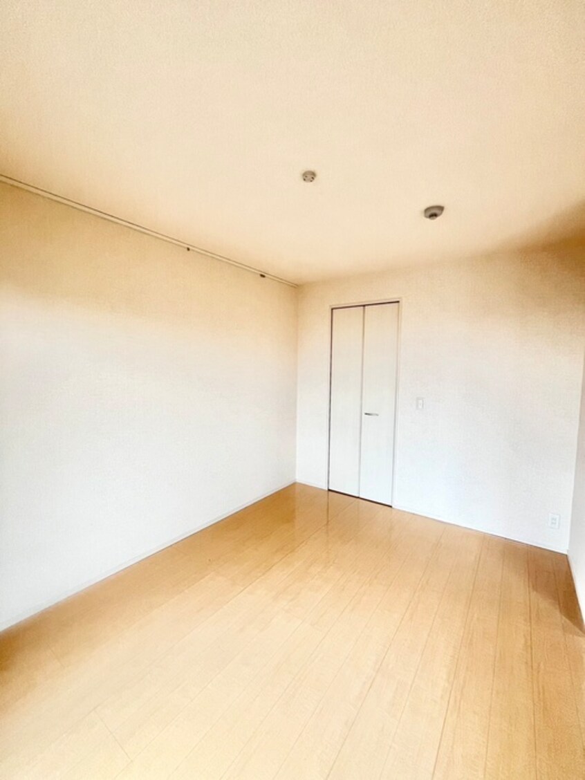 居室 ピオニー北石切