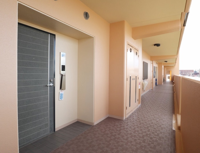 廊下 ヴェルテ忍ヶ丘Ⅱ番館