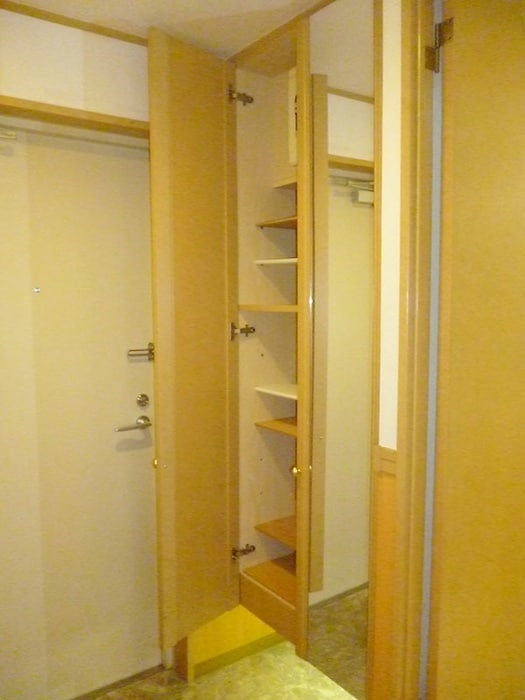 靴箱 ヴェルテ忍ヶ丘Ⅱ番館