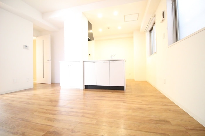 居室 コモド御所南